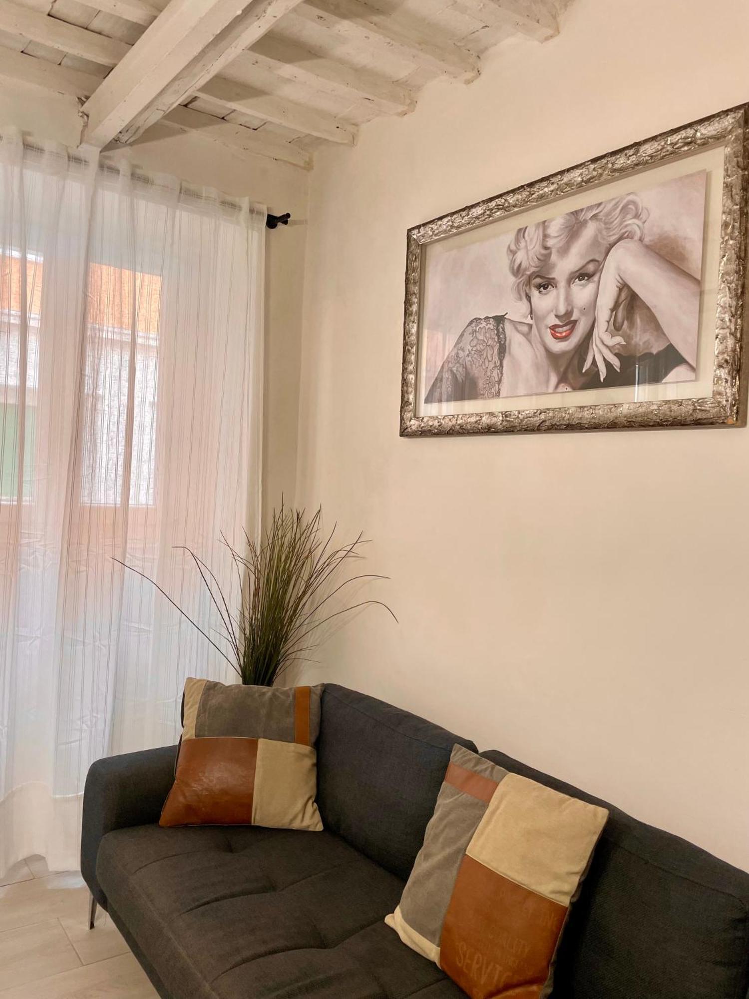 New Apartment 2 Minute From The Port Ливорно Экстерьер фото
